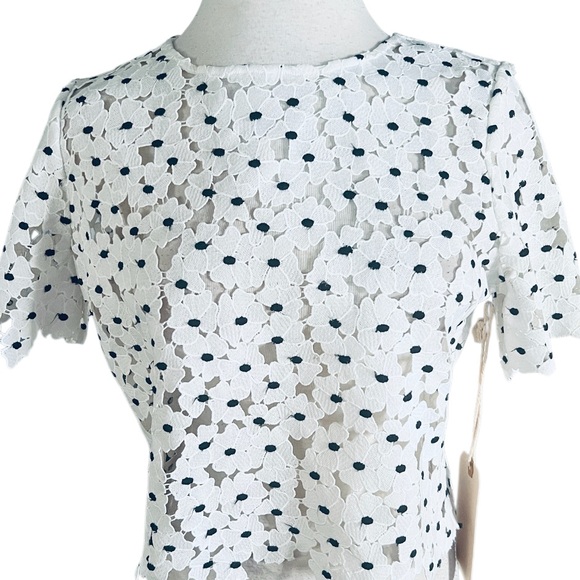 Sunday In Brooklyn Lace Floral Cropped Top White Size Small NWT - Picture 2 of 6